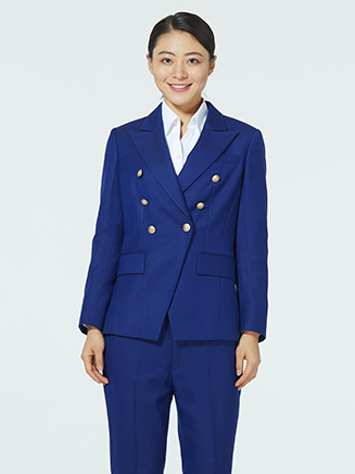 時尚寶藍色西服